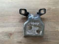 Петля двери Renault Logan 2005-2014