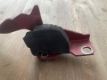 Петля капота левая Mitsubishi Lancer IX CS 2000-2010