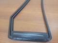 Уплотнитель стекла двери форточки задней правой Nissan Tiida C11 2004-2014