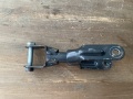 Кронштейн опоры двигателя правой Peugeot 406 1995-1999