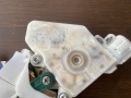 Замок двери задней правой Nissan X-Trail T30 2000-2007