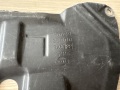 Пыльник двигателя боковой левый Nissan Primera P11 1996-2002