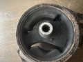 Опора двигателя передняя Nissan Primera P11 1996-2002