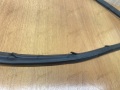 Уплотнитель двери передней левой Nissan Primera P11 1996-2002