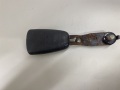 Ответная часть ремня безопасности передняя Mitsubishi Carisma 1999-2004