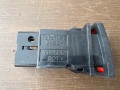 Кнопка аварийной сигнализации (аварийки) Toyota Avensis 2003-2008
