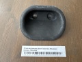Ручка внутренняя двери багажника Mitsubishi Carisma 1999-2004
