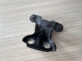 Петля двери задней правой верхняя Mitsubishi Carisma 1999-2004