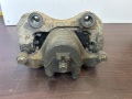 Суппорт передний левый Nissan Primera P12 2002-2008