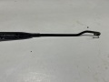 Поводок дворников передний правый Nissan Primera P11 1996-2002