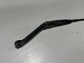 Поводок дворников передний правый Nissan Primera P11 1996-2002