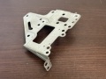 Кронштейн крепления ящика правый Toyota Corolla E110 1997-2002