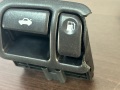 Кнопка открывания багажника Nissan Teana J31 2003-2008