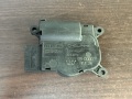 Моторчик заслонки печки Porshe Cayenne 955/957 2002-2010
