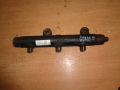 Рампа топливная (рейка) прав 2.7DT Land Rover Discovery III 2004-2009(LR005551)