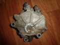 Насос вакуумный 2.7DT Land Rover Discovery III 2004-2009(LR006649)