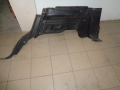 Обшивка багажника правая 2.7DT Land Rover Discovery III 2004-2009