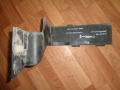 Крепление АКБ (корпус/подставка) Land Rover Discovery III 2004-2009(DWI500033)