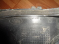 Крепление АКБ (корпус/подставка) Land Rover Discovery III 2004-2009(DWM500110)