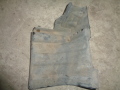 Пыльник двигателя боковой правый Land Rover Discovery III 2004-2009(KRN500042)