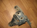 Крюк буксировочный правый Ford Transit 2006-2013(6C1117B804AC)