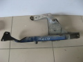 Кронштейн фары правый Opel Astra H / Family 2004-2015(13237139)
