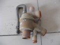 Корпус термостата Land Rover Discovery III 2004-2009(7H328575AD)