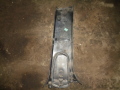Обшивка стойки средняя нижняя левая Opel Vectra B  1995-2002