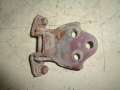 Петля двери перед.лев.ниж.Mitsubishi Colt 1992-1996(MB574273)