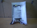 Обшивка багажника верх.лев. 2.7DT Land Rover Discovery III 2004-2009(EMR500391LUM)
