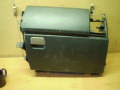 Бардачок 2.7DT Land Rover Discovery III 2004-2009(FFB501460YCK)