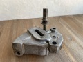 Кронштейн гидроусилителя Mitsubishi Diamante II 1995-2005