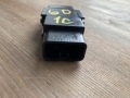 Кнопка аварийной сигнализации (аварийки) Toyota Vista V40 1994-1998