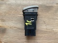 Кнопка аварийной сигнализации (аварийки) Toyota Lite Ace IV 1992-1996