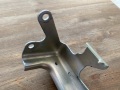 Кронштейн впускного коллектора правый Subaru Impreza 2007-2011