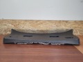 Обшивка двери багажника нижняя Toyota Corolla E120 2001-2006