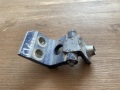 Петля двери передней левой нижняя Peugeot 206 1998-2012