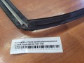Уплотнитель стекла задней двери внутренний правый Mazda 626 GD 1987-1992