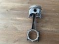 Поршень с шатуном Mazda 626 GD 1987-1992