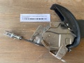Рычаг стояночного тормоза (ручник) Nissan Tiida C11 2004-2014