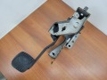 Педаль тормоза Nissan Tiida C11 2004-2014