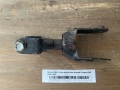Кронштейн опоры двигателя правой Peugeot 406 1995-1999