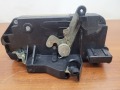 Замок двери задней правой Peugeot 406 1995-1999