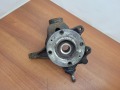 Кулак поворотный передний правый Peugeot 406 1995-1999