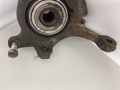 Кулак поворотный передний правый Renault Laguna 1993-2000