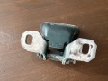 Петля двери передней левой верхняя Renault Laguna 1993-2000