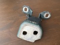 Петля двери задней правой нижняя Renault Laguna 1993-2000