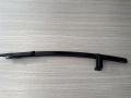 Направляющая стекла двери передняя левая  Nissan Primera P12 2002-2008