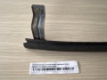 Направляющая стекла двери передняя левая  Nissan Primera P12 2002-2008
