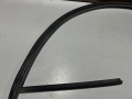 Уплотнитель стекла двери передний правый Nissan Primera P12 2002-2008